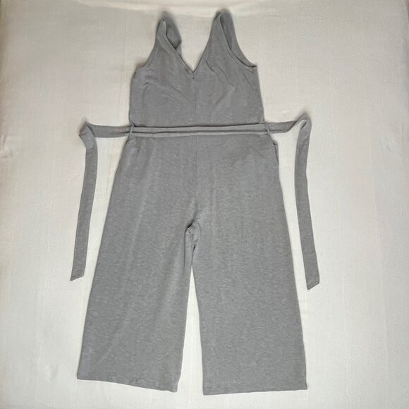 Smash + Tess Gray Sleeveless Knit Romper – Size Small - Picture 3 of 6